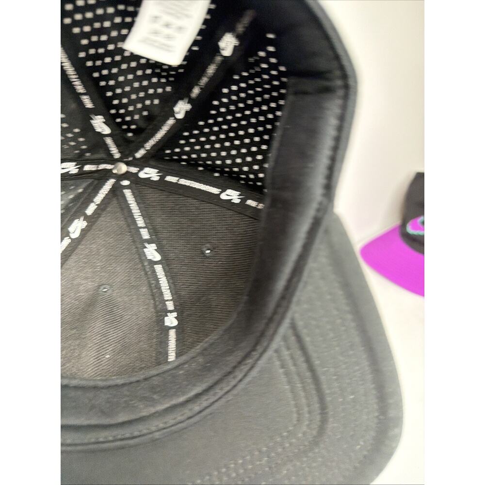 Nike SB Pro Dri-Fit Perforated SnapBack Black Hat - Picture 11 of 11